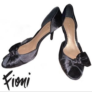 Fioni Black Heels ⭐️LIKE NEW⭐️